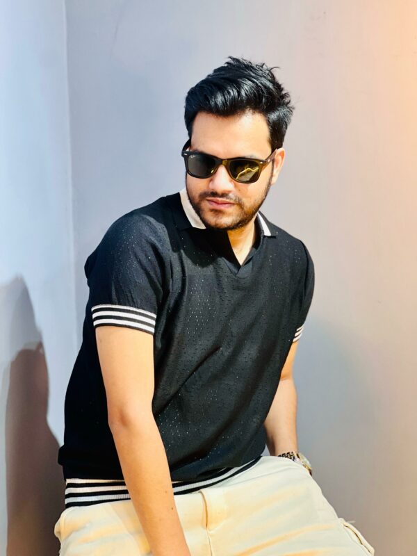Luxury Knitted Short-sleeve Polo - Image 2